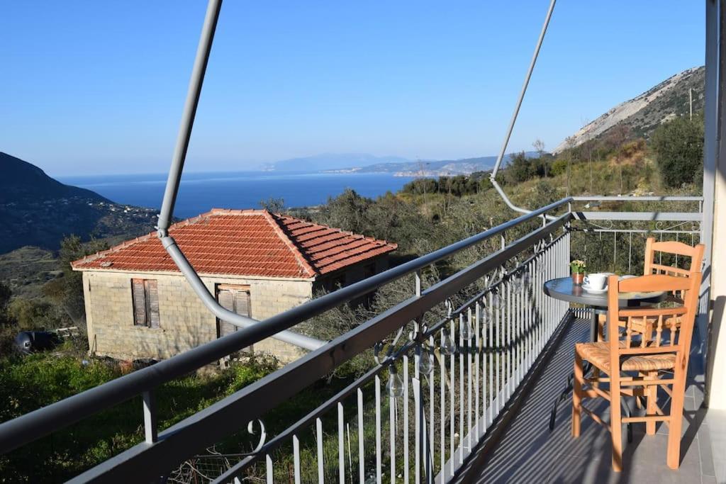O Palaios Fournos Tou Andrea Apartment Argostoli  Exterior photo